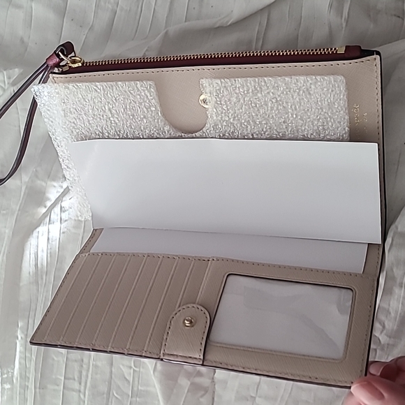 Kate Spade New York Cameron Street Eliza Leather Wallet PWRU5843 NEW - Picture 2 of 6